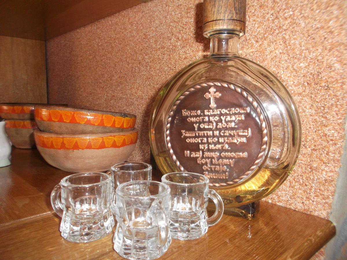 Вилла Brvnare Na Brdu Sljivovica  Экстерьер фото